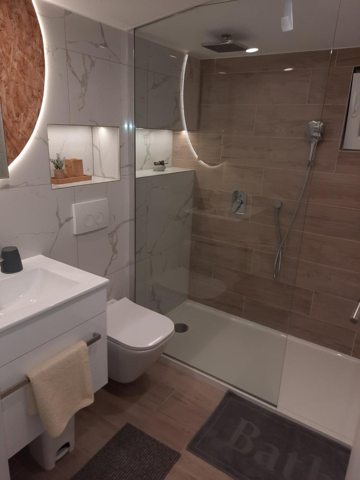 Apartments Ruzica Pinezići 객실 사진