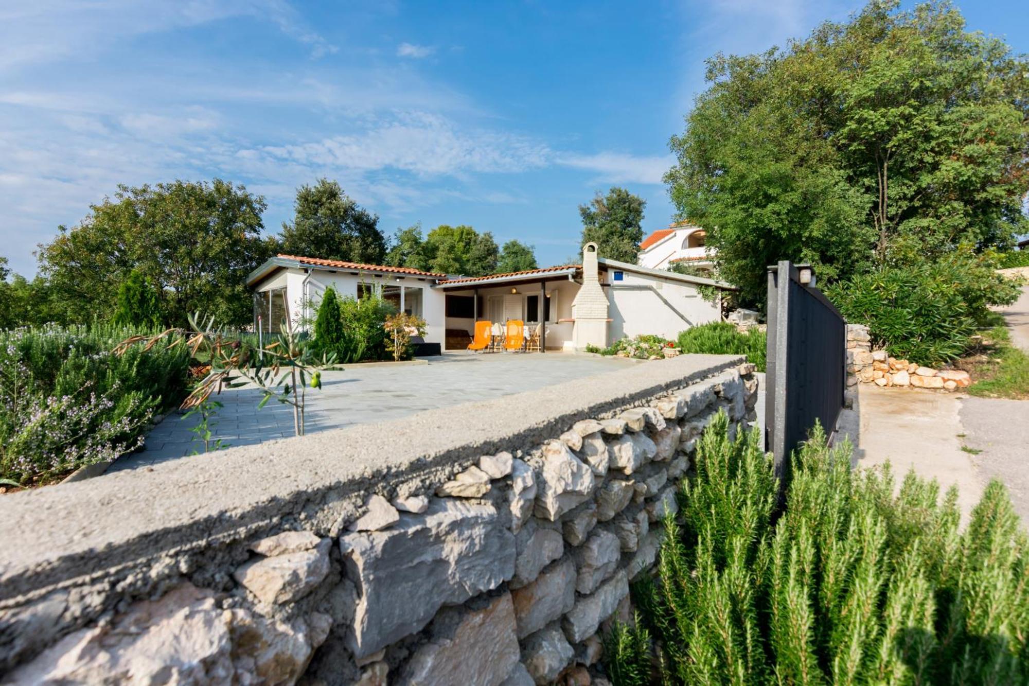 Apartments Ruzica Pinezići 객실 사진