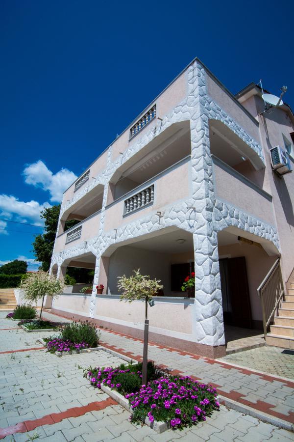 Apartments Ruzica Pinezići 외부 사진